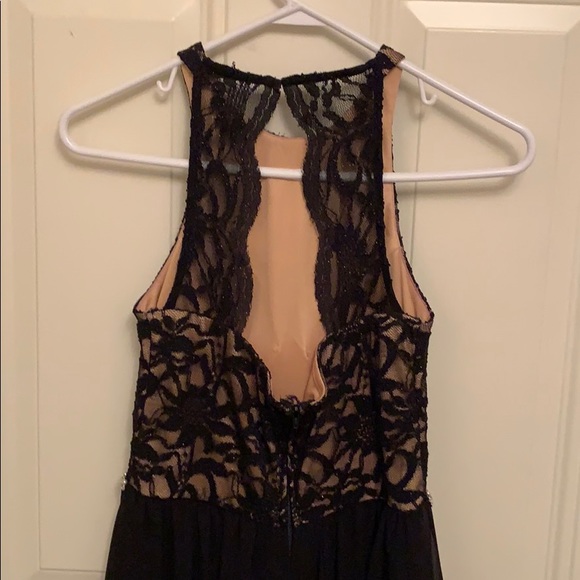 formal dress - Picture 4 of 5